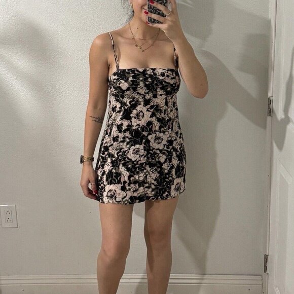 Free People Intimately Dress Size Xsmall Xs Floral Mini Open Back Multi Color - Picture 1 of 8